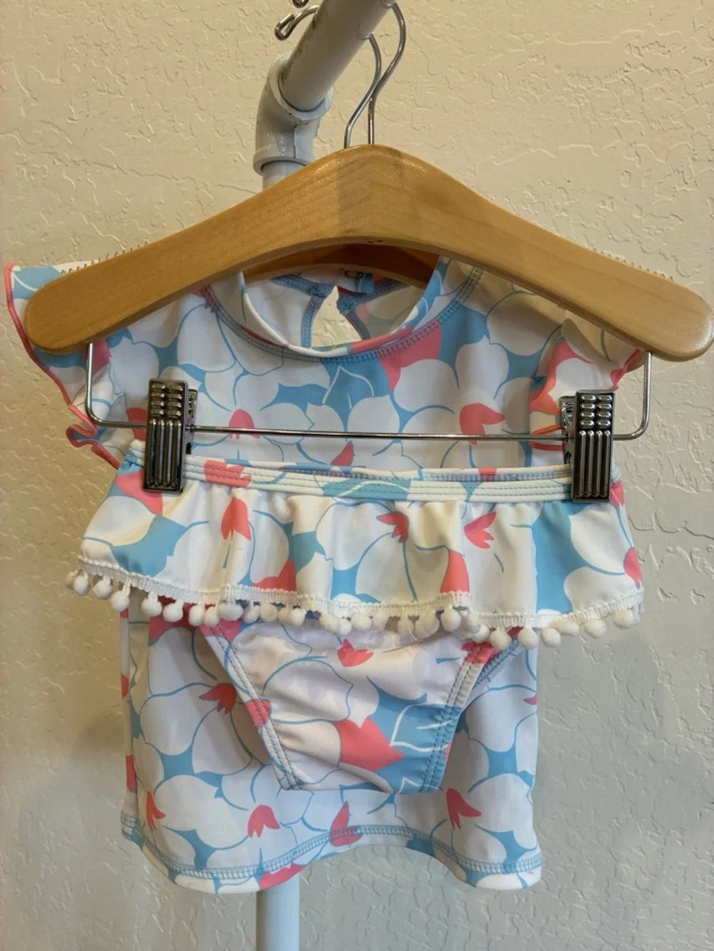Crystal blue seashell short sleeve baby ruffle swim set - Picture 7 of 7